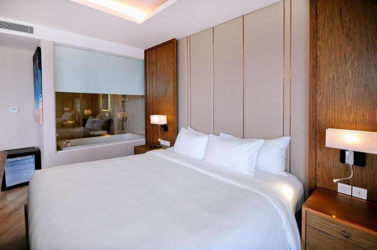 Panorama Sky Blue Nha Trang Aparthotel Bagian luar foto
